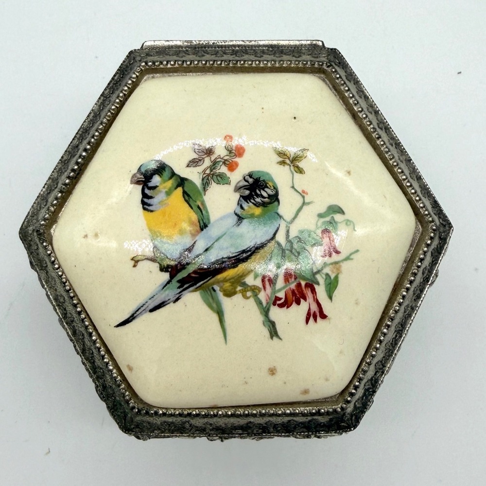Vintage Mele Macaw‎ Japan Jewelry Box Hexagon Bird Porcelain Lid Trinket Box